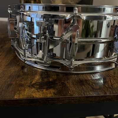 Ludwig  Supraphonic 5x14" 10-Lug Snare Blue/Olive Badge - 70’s image 3