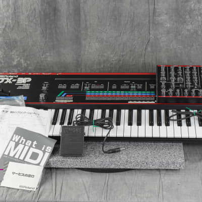 Roland JX-3P Analog Polyphonic Synthesizer w/ PG200 in Very Good Condition