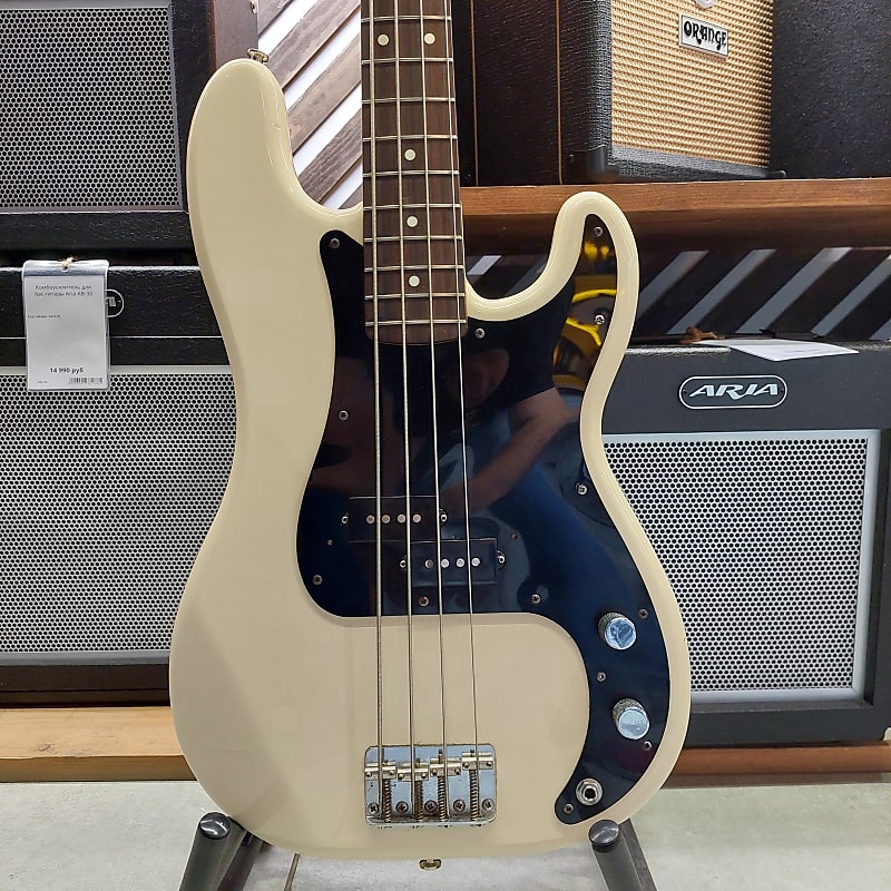 Fender Squier Precision Bass Japan 2006 | Reverb