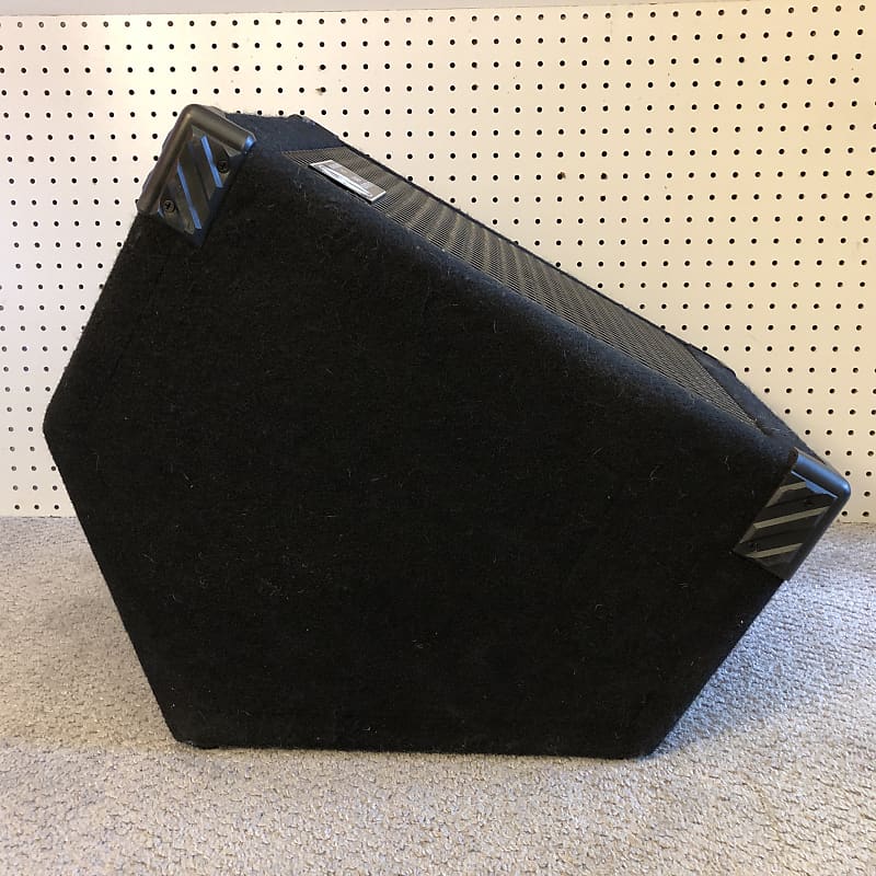SWR Bass Monitor 12 Angeled Bass Cabinet with Tweeter