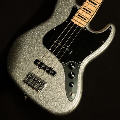 Fender Limited Edition Mikey Way Jazz Bass image 6