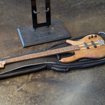 Elias 4-String Bass image 9