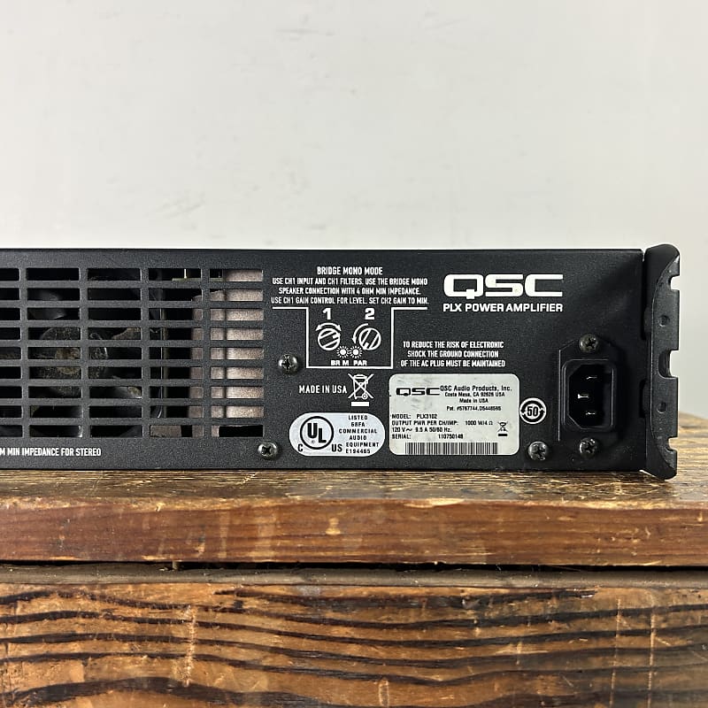 QSC PLX3102 PLX2 Series Compact Rack-Mounted Power Amp