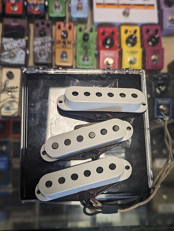 Fender Custom Shop '69 Strat Pickup Set (Used) Reverb