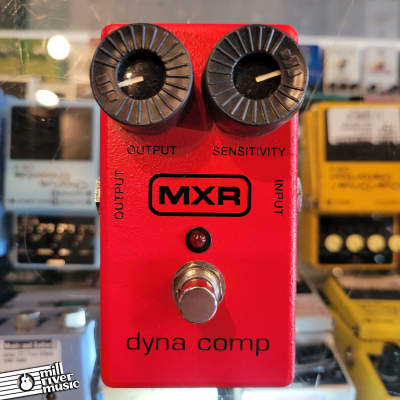 MXR Dyna Comp Compressor Effects Pedal w/ Box Used image 2