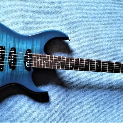 【10404】 FERNANDES FGZ-550S サスティナー搭載 Yahoo!オークション - FERNANDES フェルナンデス FGZ-550S