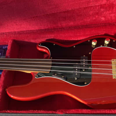 Harmony Discovery Fretless  bass P Bass 80s vintage. image 2