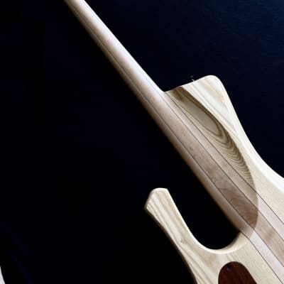MG bass New Extreman fretless 4 strings bartolini Spalted Maple ebony Hipshot Bridge image 5