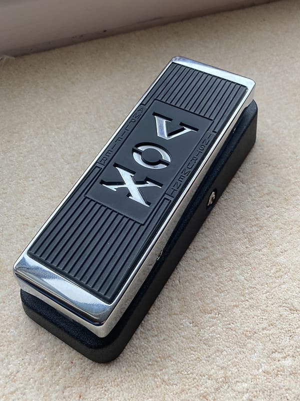 Vox V847A Wah with 9V Jack