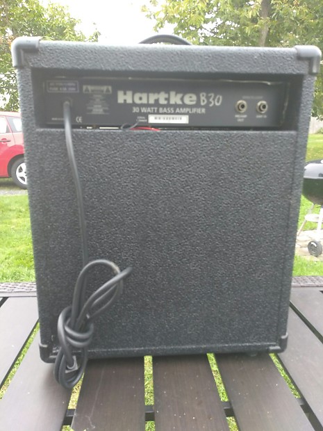 Hartke B30 Bass Amp 30 Watt Solid State 1x10