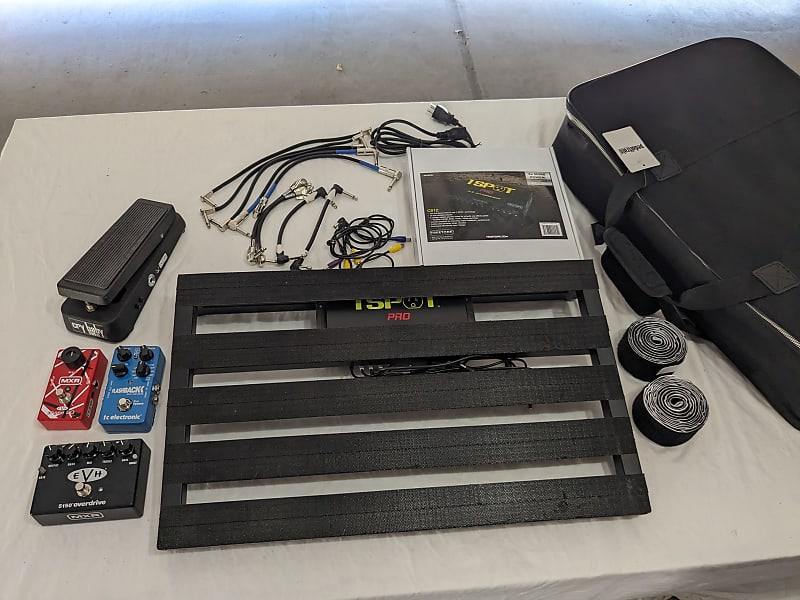 PEDALTRAIN NOVO 24 PEDALBOARD and I SPOT C12 PRO POWER SUPPLY Reverb