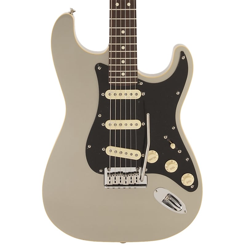 Fender MIJ Modern Stratocaster Bild 2