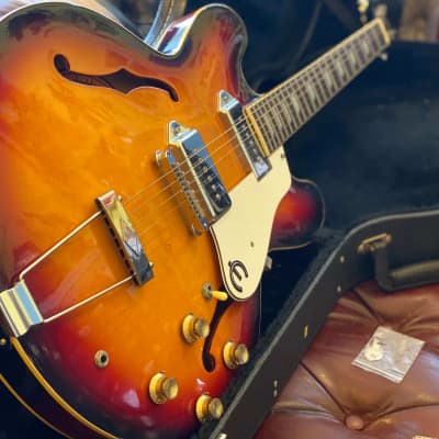 Epiphone 1995 Casino Electric Guitar Antique Sunburst Finish