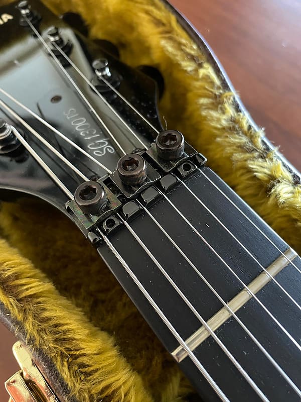 Yamaha SG 1300TS Black on Black | Reverb