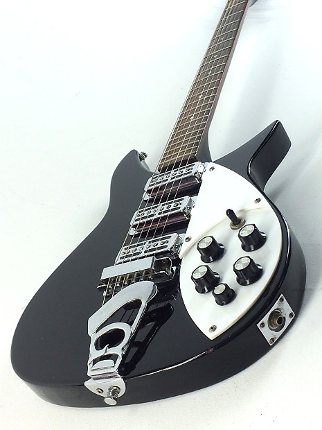Greco RG-750B, “Rickenbacker 325”, Black, 1978, RARE Greco RG-750B, “Rickenbacker 325”, Black, 1978, RARE