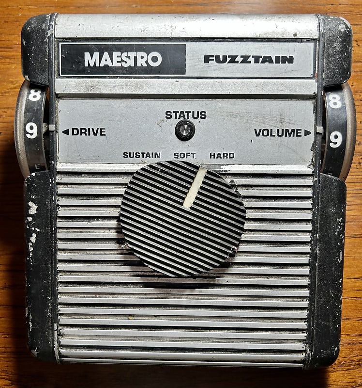 Maestro Fuzztain 1970’s Black/Silver