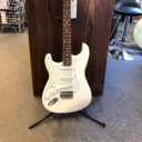 Fender Standard Stratocaster Left-Handed Arctic White