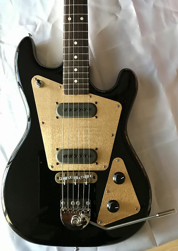 High Spirit Boutique Offset Guitar 2020 Black Nitro Reverb