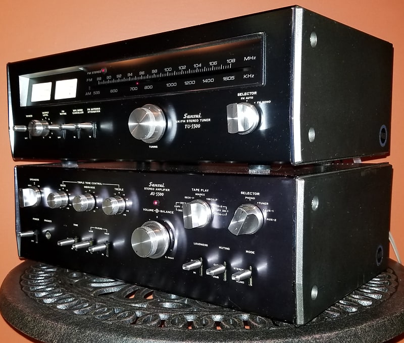 Sansui AU-5500 Integrated Amplifier and Matching TU-5500 Tuner
