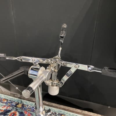 DW - 5000 Series, Heavy Duty Snare Drum Stand image 8