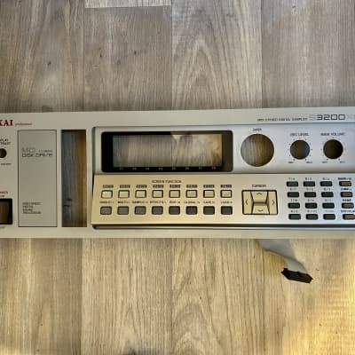 Akai S3200XL Front Panel