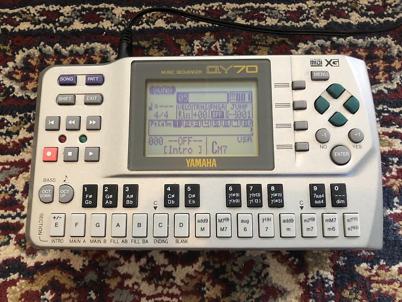 Yamaha QY 70 1980 Silver/Grey | Reverb