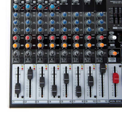 Behringer Xenyx X1222USB 16-Input Mixer with USB and Effects image 7