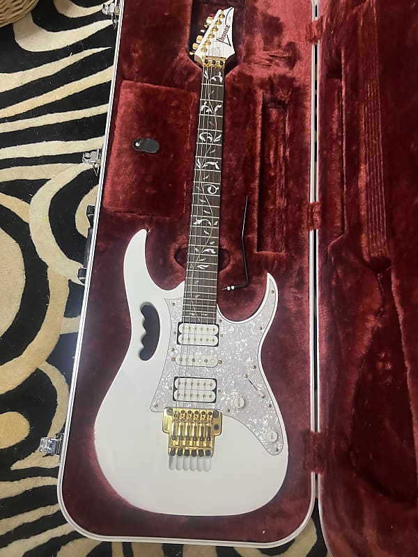Ibanez JEM7V-WH スティーヴ・ヴァイ (EVOモディファイ) Ibanez JEM7V