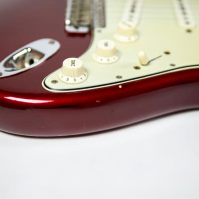 Fender Certified Vintage™ 1965 Stratocaster Candy Apple Red image 22