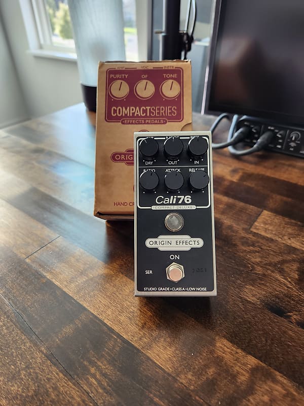 Origin Effects Cali76 Compact Deluxe