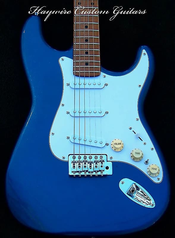Mahogany Stratocaster Cobra Blue with Maple Fingerboard+SRV Mahogany Stratocaster Cobra Blue with Maple Fingerboard+SRV