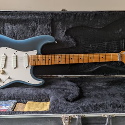 Fender stratocaster plus on sale for sale