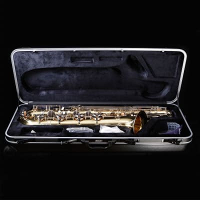 Selmer BS400 Eb Baritone Saxophone image 4