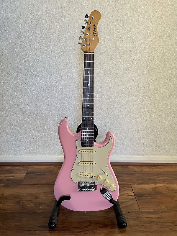 Stagg S300 3/4 Size Electric Guitar Pink | Reverb UK