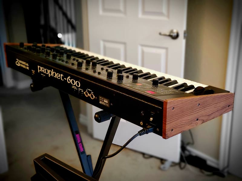 SEQUENTIAL CIRCUITS PROPHET 600 SYNTHESIZER RECENTLY