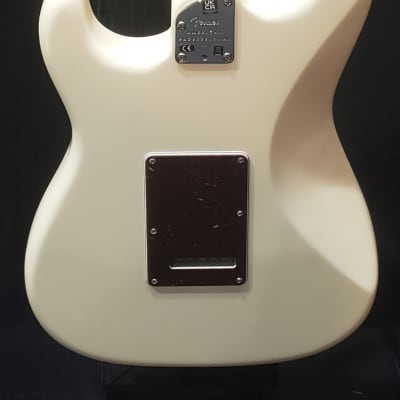 Fender American Professional II Stratocaster HSS with Rosewood Fretboard 2022 Olympic White image 4