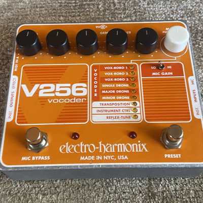 Electro-Harmonix V256 Vocoder Pedal