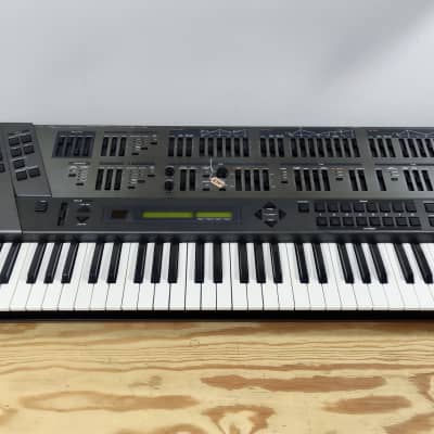 Roland JD-800 61-Key Programmable Synthesizer 1991 - 1995 (Serviced / Warranty)