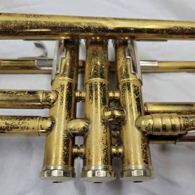 Getzen Bb Brass Lacquer Trumpet, Model 90 Deluxe, Circa 1950's image 9