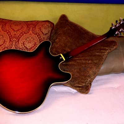 HARPTONE 420 1969 2-Tone Cherryburst.  This is a Standel guitar rebranded.  Built by SAM KOONTZ. image 14