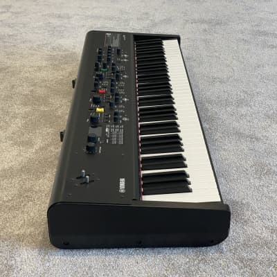 Yamaha CP73 73-Key Digital Stage Piano 2019 - Present - Black image 3