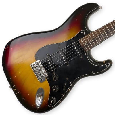 Fender Stratocaster with 3-Bolt Neck, Rosewood Fretboard 1977 - Sunburst image 8