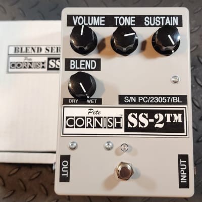 Noel Gallagher's Pete Cornish Soft Sustain 2 – Ground Guitar