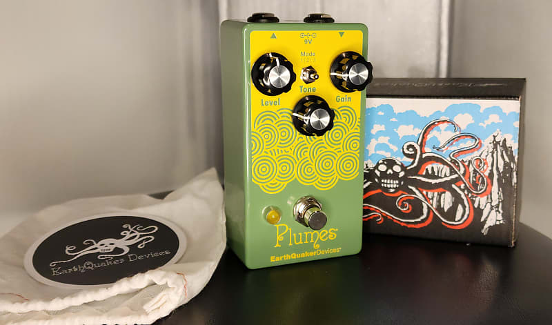 EarthQuaker Devices Plumes Small Signal Shredder Overdrive