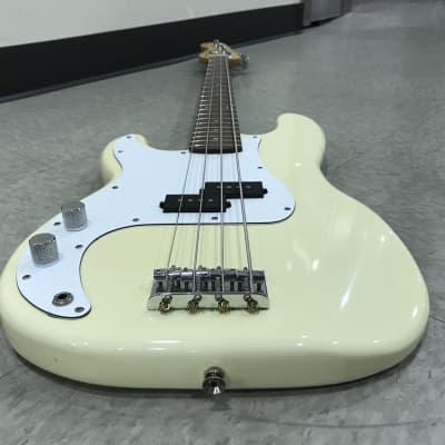 1993-1994 Precision Bass Squier Series Left Handed Bass Guitar image 12