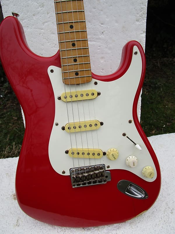 Fender Squier Stratocaster Guitar, 1984-1987, Japan, Serial # E642167,  Torino Red, Gig Bag