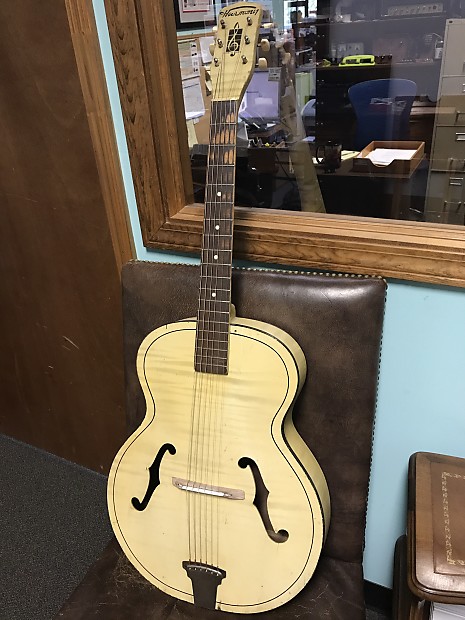 Harmony Vintage Archtop white f hole 1950s Blonde