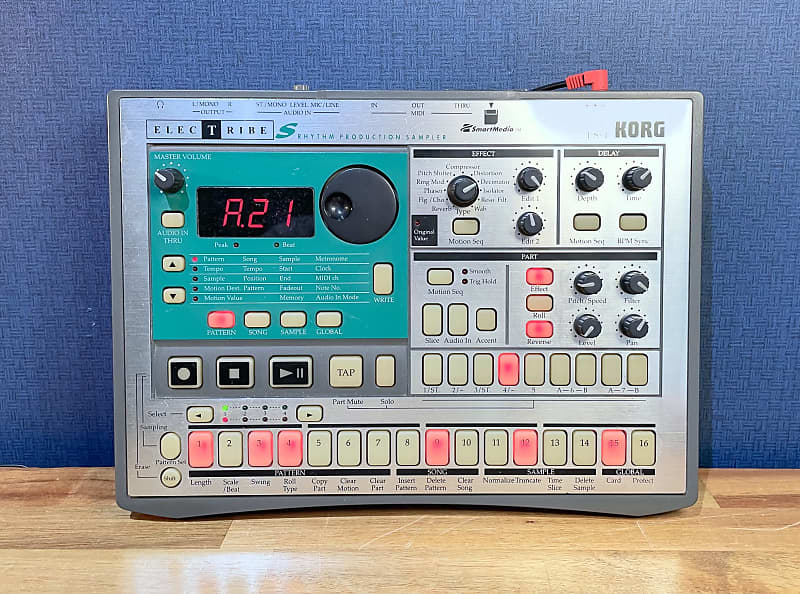 コルグ ELECTRIBE ES-1 Rhythm Synthesizer リズムマシン - 家庭用電化製品