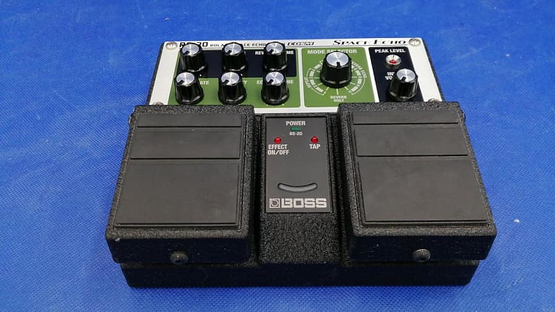 Boss RE-20 Space Echo