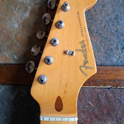 Fender strat neck '50s MIM 2010 - maple image 3